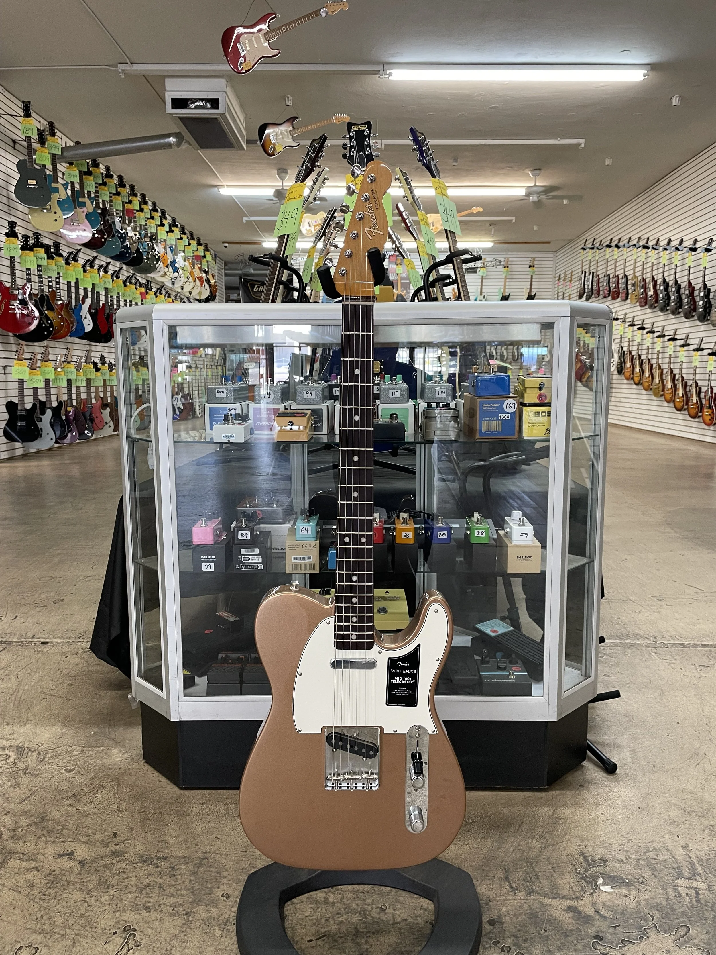 60's BIZARRE GUITARS リットー　ビザールギター 60年代ビザール・ギターズ 60's Bizarre Guitars / 古本、中古本、古